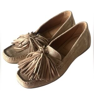 FLAG LTD Nicole Suede Loafers Metallic Taupe with Fringe Detailing Size 7M NWOT
